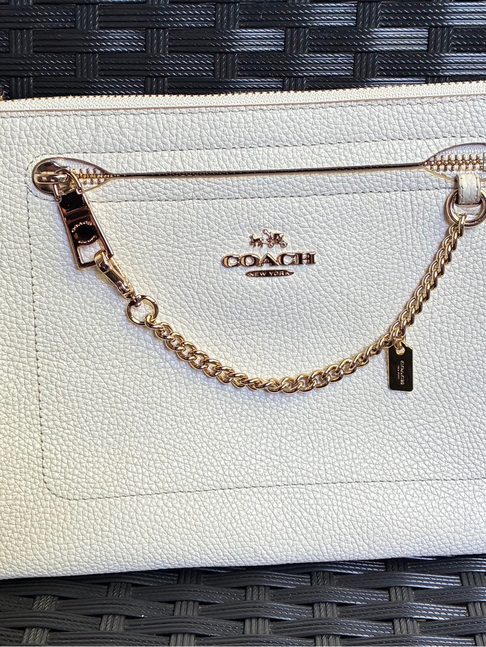 Coach White Pebbled Leather Chain Wristlet Clutch with Gold Hardware - Picture 4 of 14